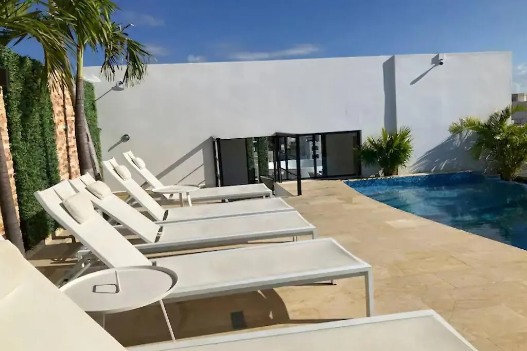 Menesse 38 Studio King Bed Roof Pool Playa Center プレヤデルカーメン アパート